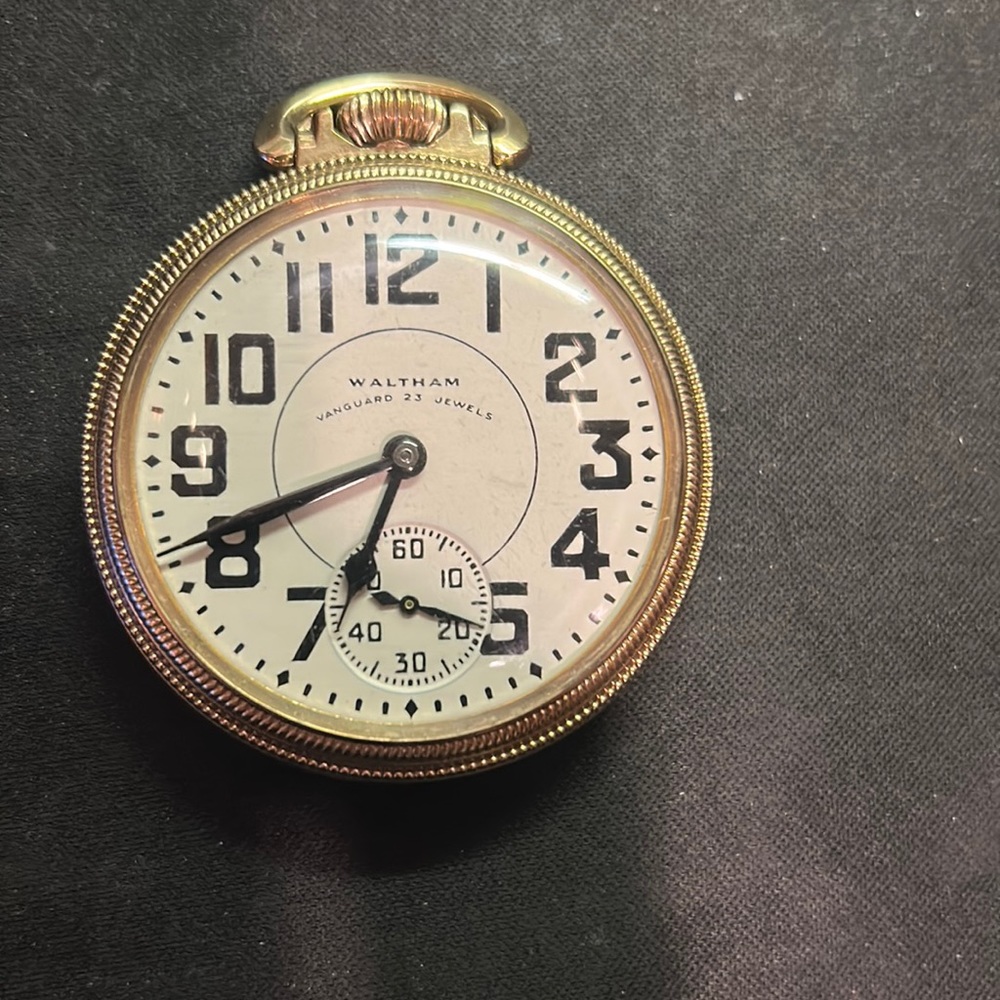 Waltham vanguard 23 jewel railroad pocket watch